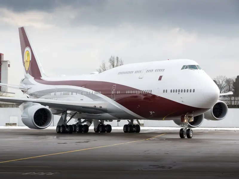 Private Jumbo Jet (Boeing 747)